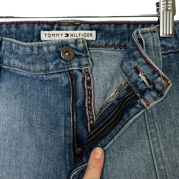 TOMMY Hilfiger Woman’s Shorts sz 12 Y2K Vintage Denim Jean Shorts Blue 4” Inseam - Picture 7 of 14